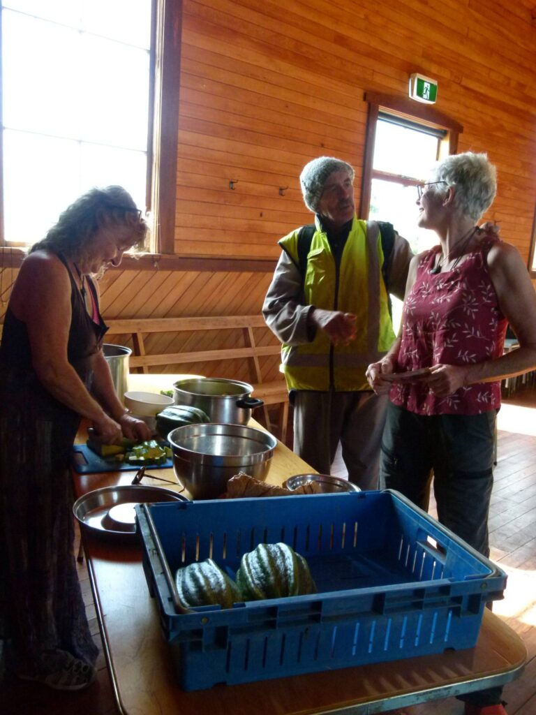 Preparing the kumikumi